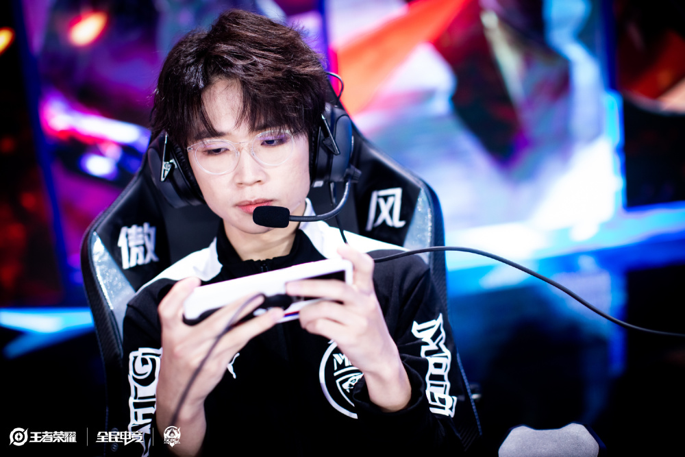 让尼克斯在 让尼克斯在